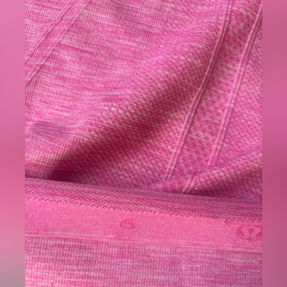 Lululemon Swiftly Tech Racerback Tank - Size 6 - Picture 3 of 3